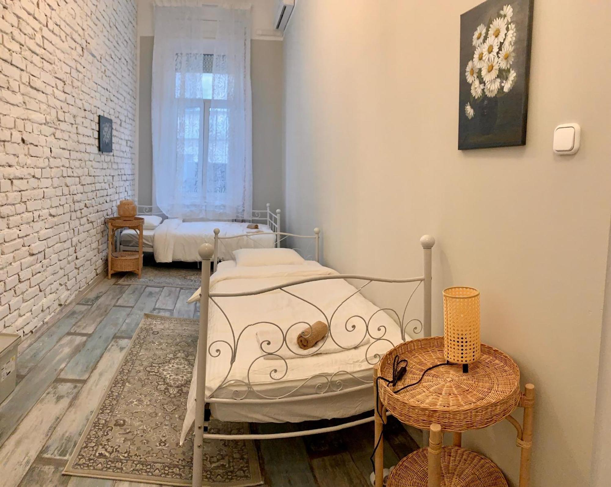 Rooms For Rent In Centre Budapest Eksteriør billede